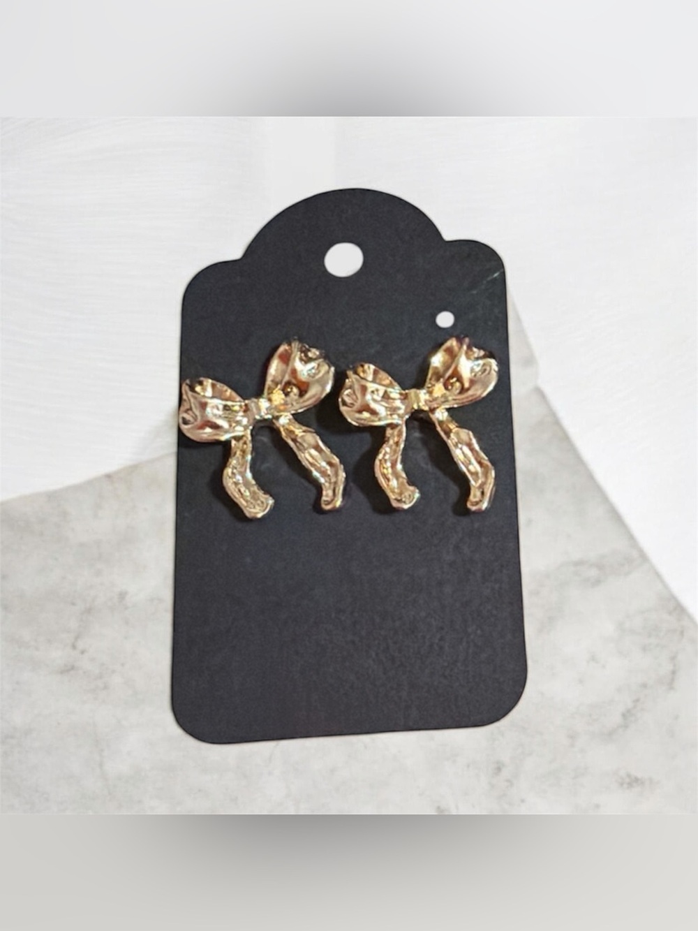 ⭐️ Bundle 5 for $13 • Gold Bow Earrings